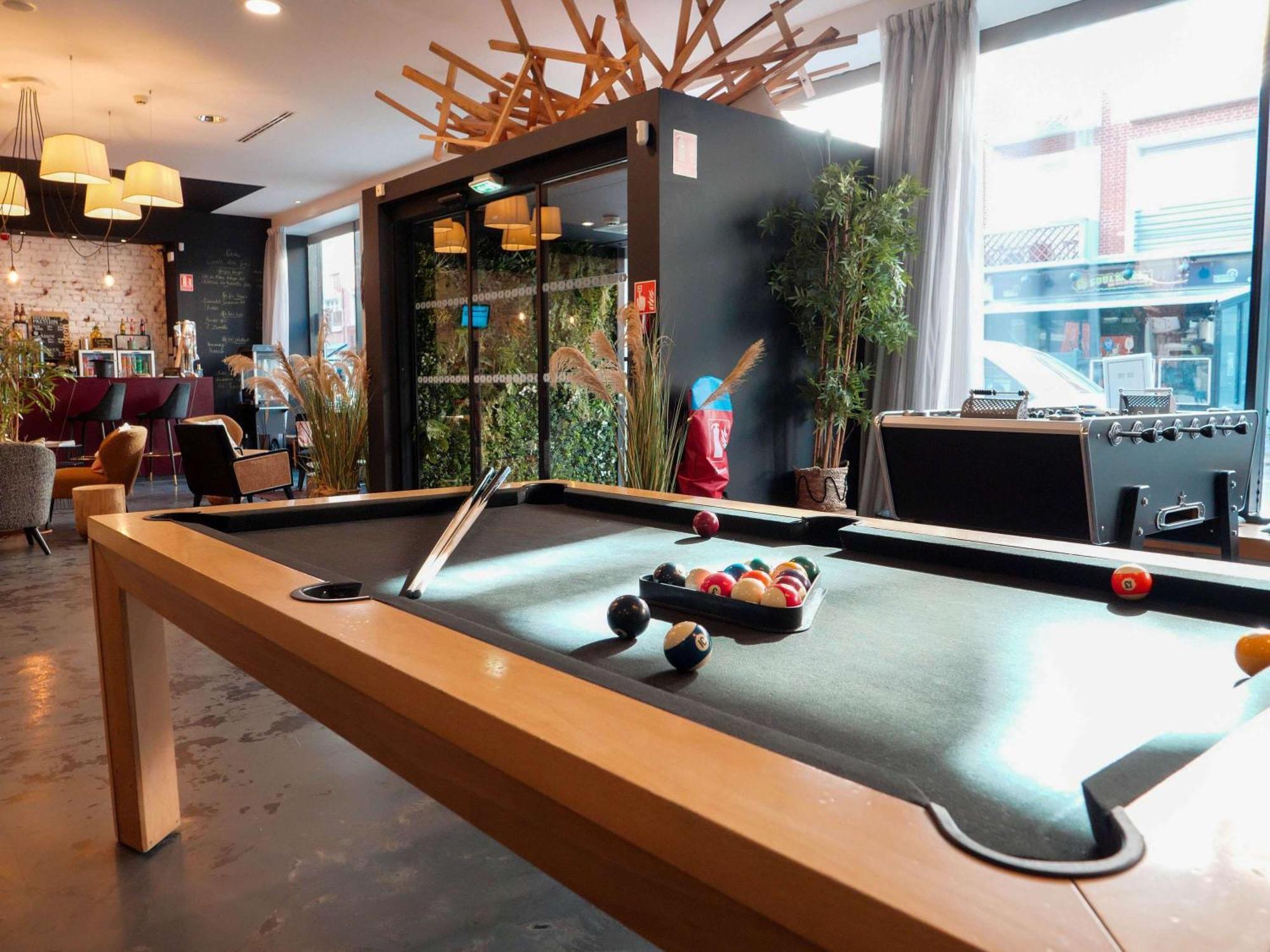 Ibis Styles Calais Centre Hotel Ngoại thất bức ảnh