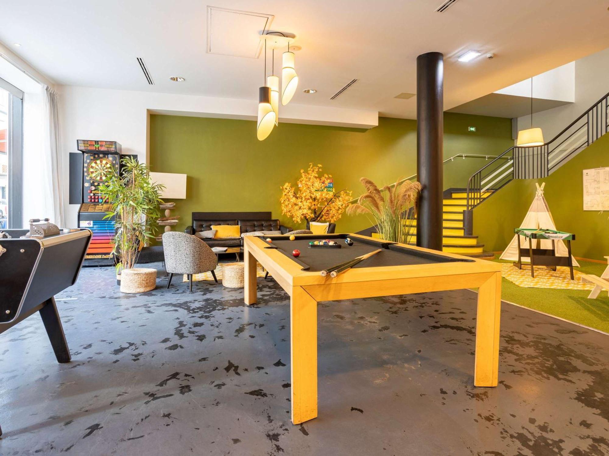 Ibis Styles Calais Centre Hotel Ngoại thất bức ảnh