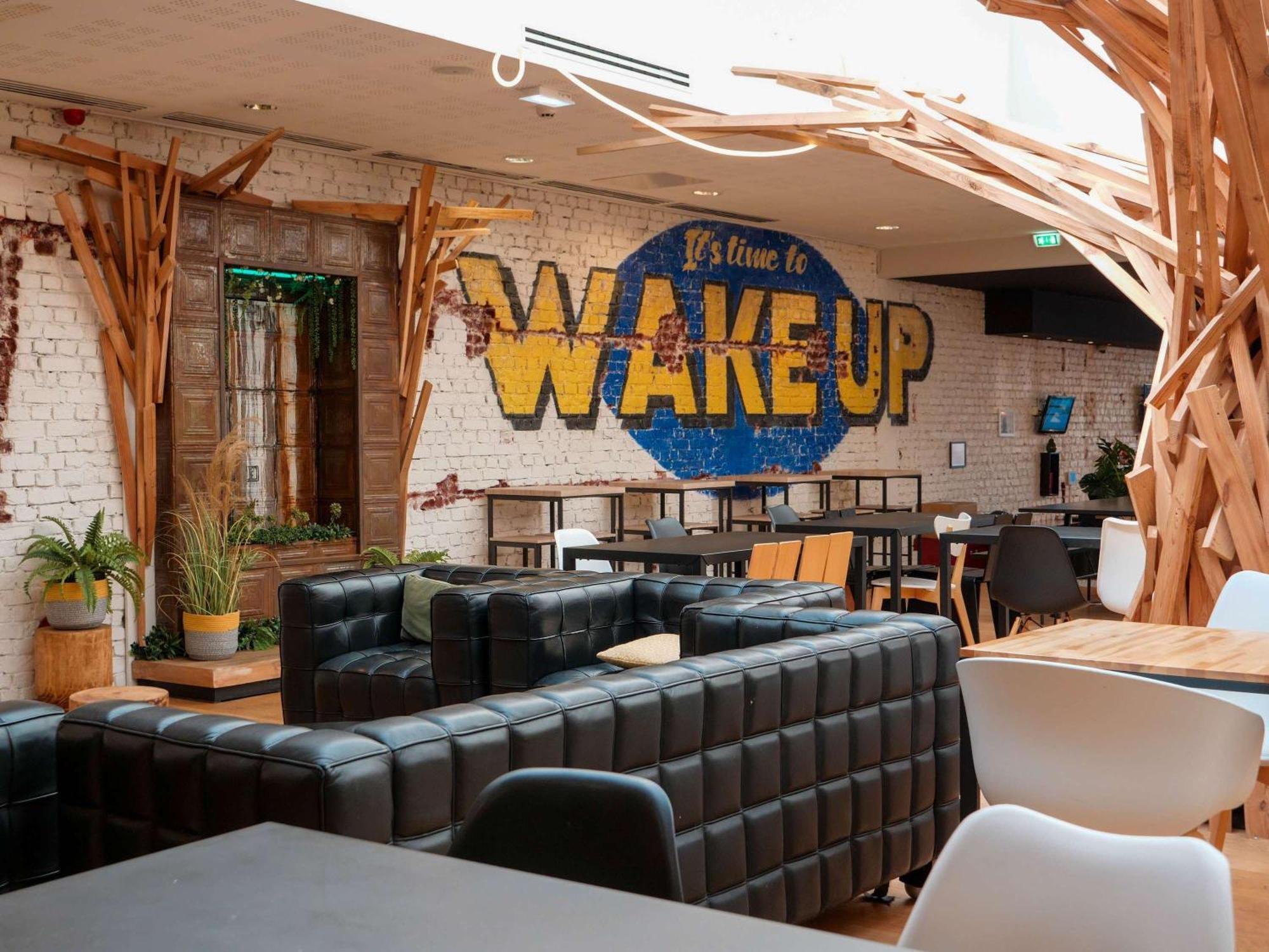 Ibis Styles Calais Centre Hotel Ngoại thất bức ảnh