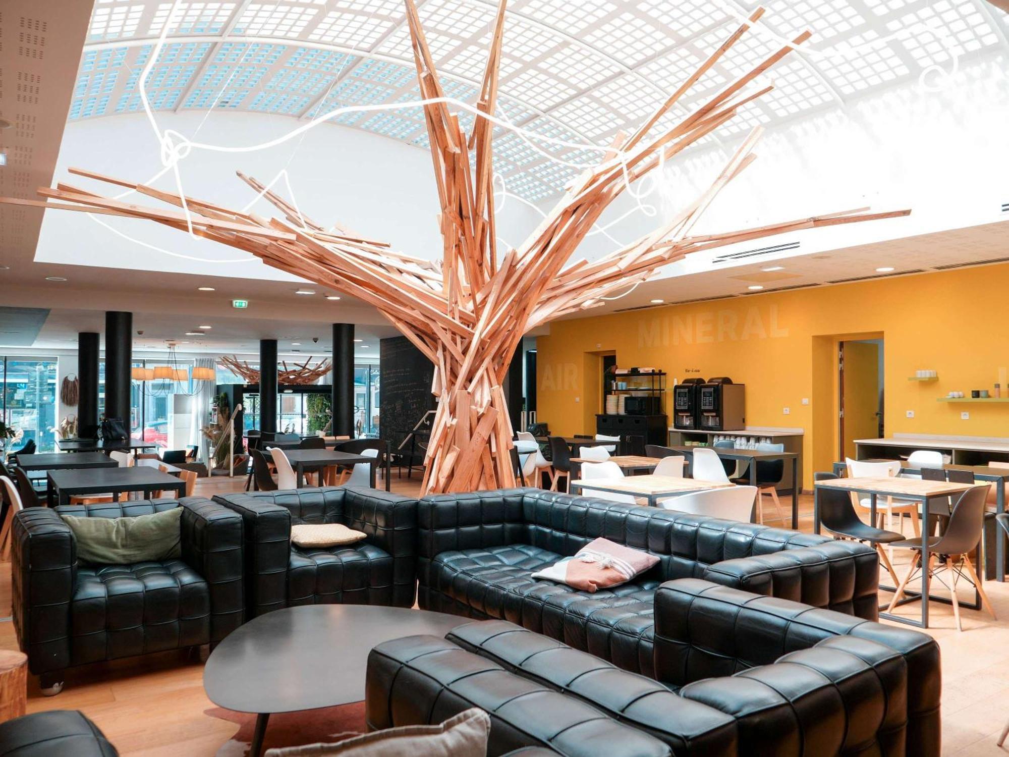 Ibis Styles Calais Centre Hotel Ngoại thất bức ảnh